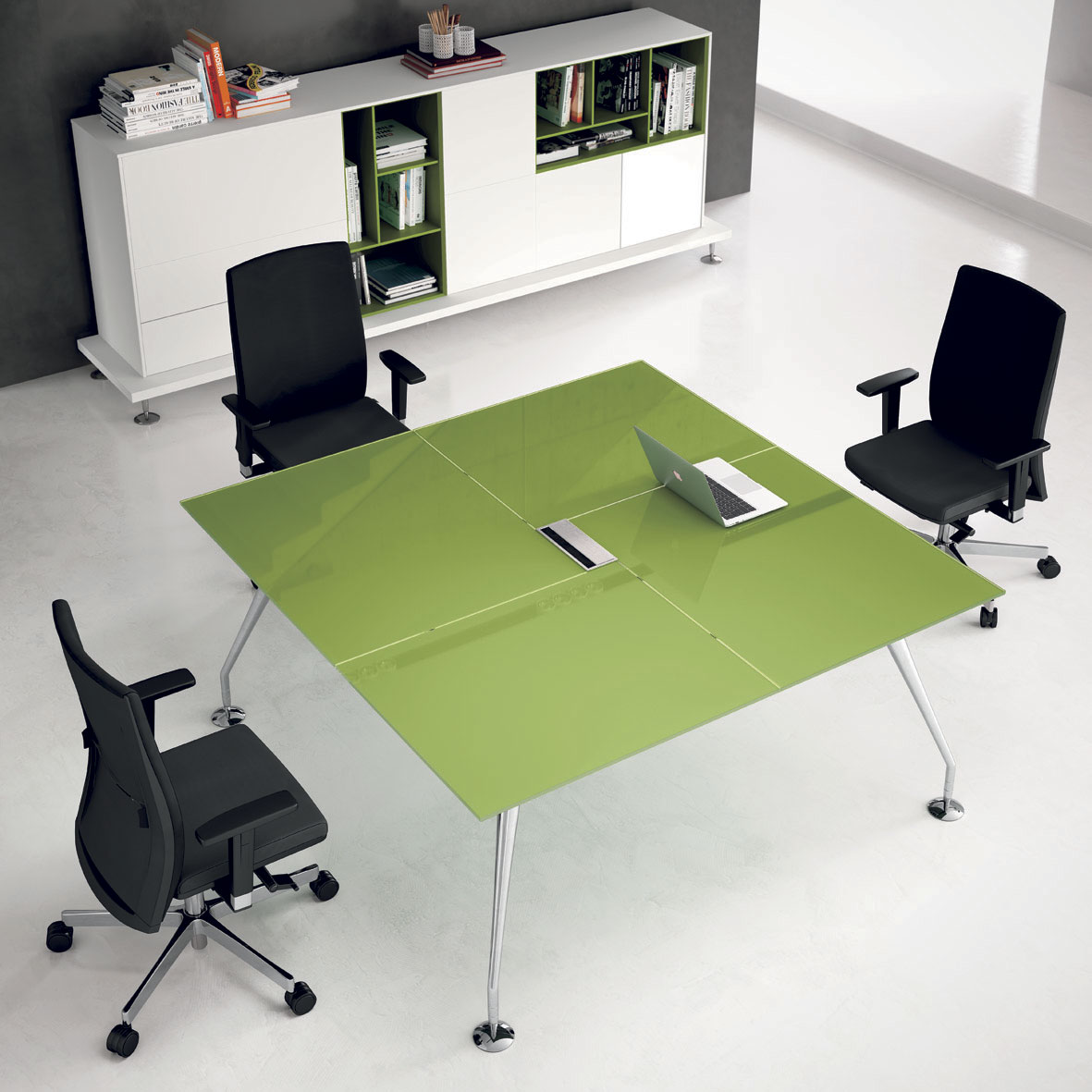 rokovací stôl štvorec, sklo zelené